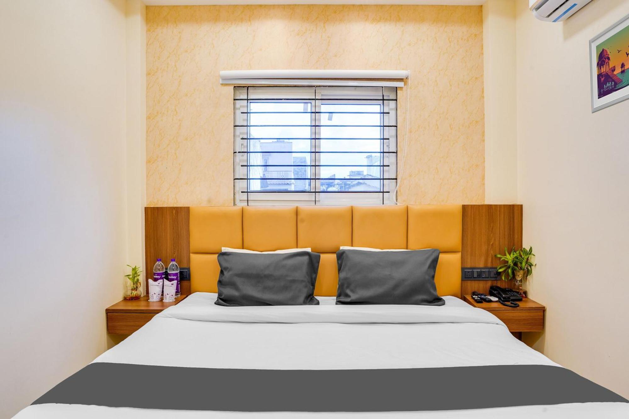 Hotel O Anjaney Palace Bhopal Eksteriør bilde